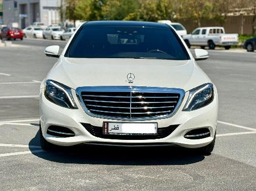 مرسيدس بنز S-Class Sedan 400
