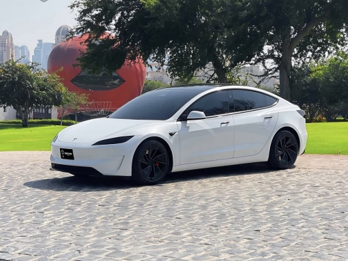 Tesla موديل 3  2024