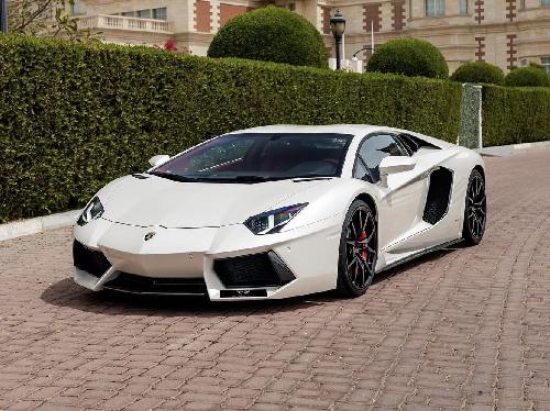 Lamborghini Aventador 