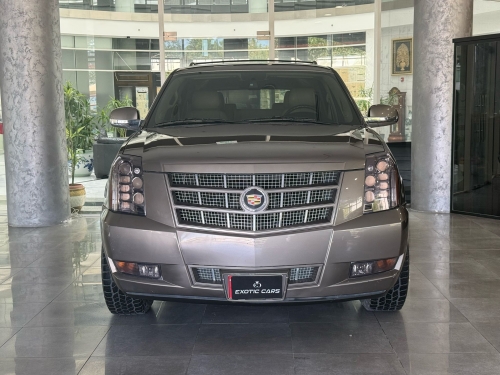 Cadillac Escalade  2013