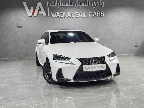 لكزس اي اس 350