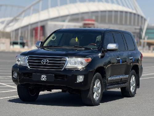 تويوتا لاند كروزر جي اكس ار v8
