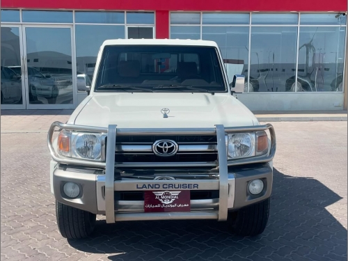 Toyota LX   2019