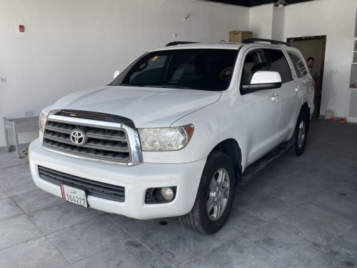 Toyota Sequoia  2011