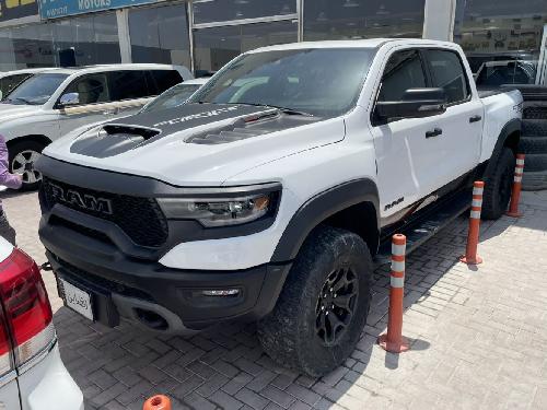 دودج رام TRX 700 HP