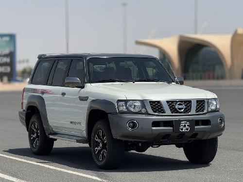 نيسان باترول Super Safari  Al Ostoura 