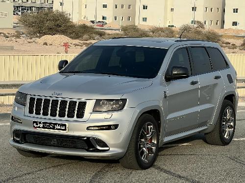 Jeep Grand Cherokee SRT-8