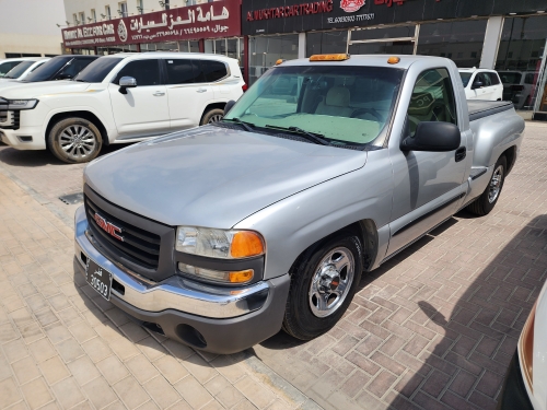 GMC Sierra  2004