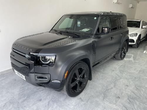 لاند روفر Defender 110 HSE B8