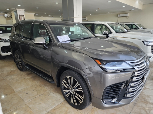 Lexus LX 600 2025