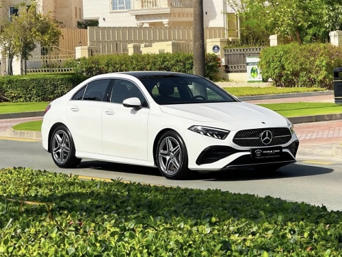 Mercedes-Benz... 2024