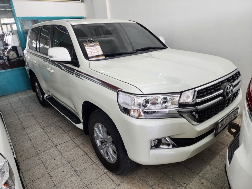 Toyota Land... 2021